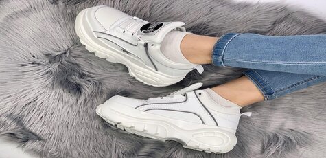 Скидка 10% на обувь Queencity Platform 