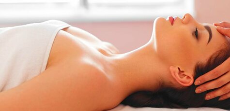 До 10 сеансов массажа лица в «AntiSalon Relax»