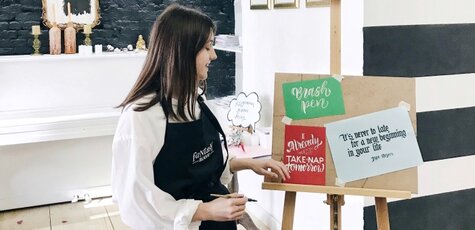 Курс по каллиграфии и леттерингу с материалами