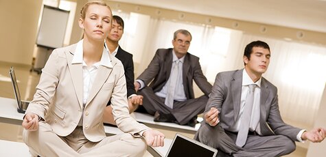 1 месяц занятий Yoga break от «Office Massage»