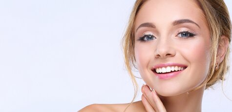 УЗ-чистка зубов и Air-Flow в «Dental-Club»