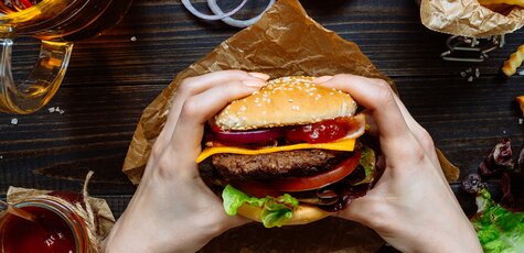 Скидка 50% на все меню в сети «Burger Club»