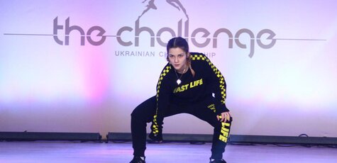 До 8 занятий танцами или фитнесом в «Let'sGetIT»