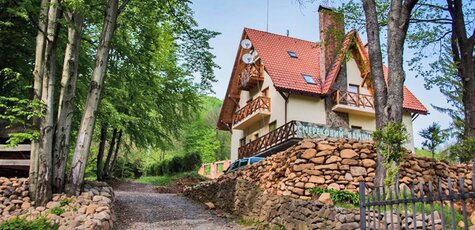 От 3 дней в отеле «Смерековий камінь» в Закарпатье
