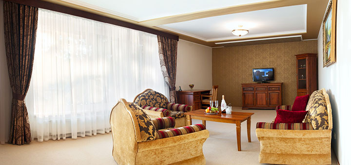 https://cdn1.pokupon.ua/uploaded/new_campaign_pictures/57161/data/main720x340/720x1.JPG?1455027588