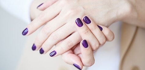 До 3 сеансов обрезного маникюра и педикюра