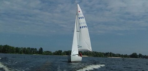 Скидка до 56% на прогулку на парусной яхте 