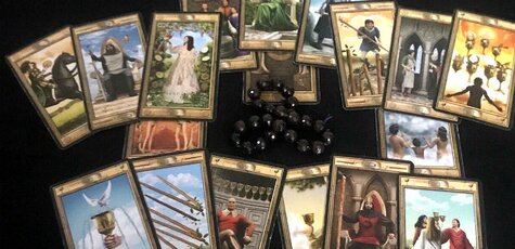 The layout on the TAROT cards from Natalia Orlova