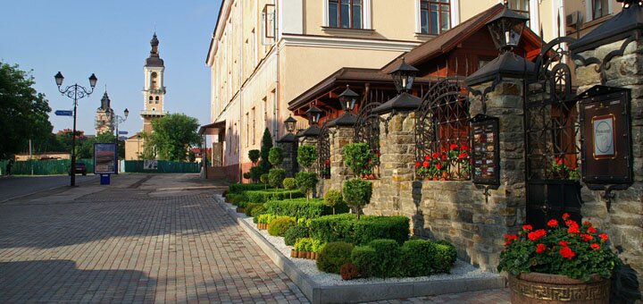 https://cdn1.pokupon.ua/uploaded/new_campaign_pictures/578849/data/main720x340/igor-melika-dnister-22-26-08-2012-kamianets-podilskyi-34.jpg?1555327250