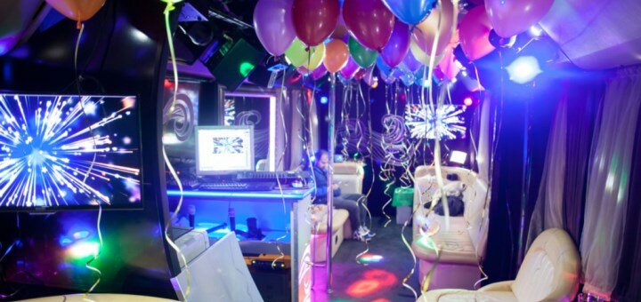 https://cdn1.pokupon.ua/uploaded/new_campaign_pictures/585716/data/main720x340/PartyBusKiev_44-1024x681.jpg?1557134843