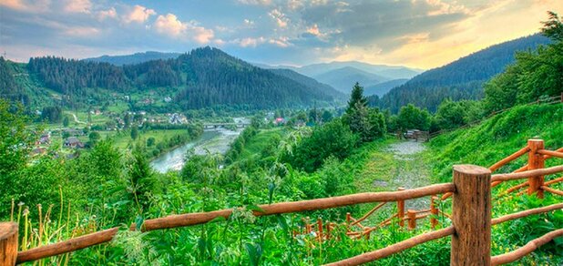 https://cdn1.pokupon.ua/uploaded/new_campaign_pictures/589191/data/main620x292/excursion1-2000x1500.jpg?1558003958