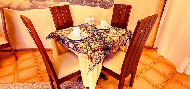 https://cdn1.pokupon.ua/uploaded/new_campaign_pictures/589504/data/main620x292/dvoryk-leva-truskavets-7.jpg?1558085522