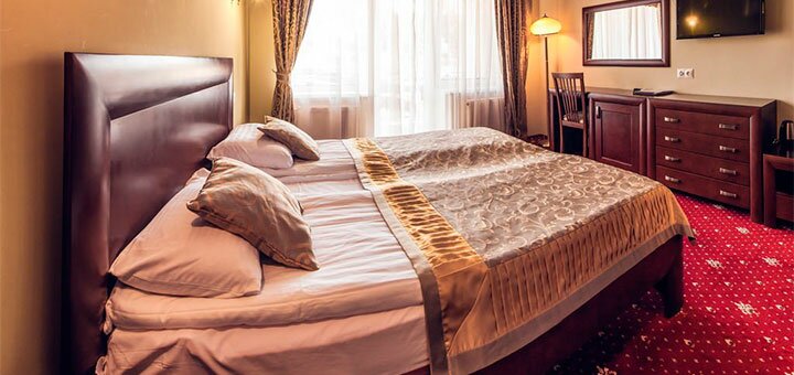 https://cdn1.pokupon.ua/uploaded/new_campaign_pictures/589512/data/main720x340/00dvoryk-leva-pano-2016-20.jpg?1558085525
