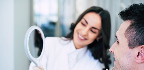 Скидка до 73% на установку коронок в Smile Clinic