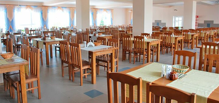 https://cdn1.pokupon.ua/uploaded/new_campaign_pictures/596587/data/main720x340/dining-area-620190606-13078-mhn855.jpg?1559810562