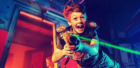 Сертификат на игру в лазерные бои в «CosmoStrike»