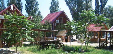 От 3 дней на базе «Робинзон» на Арабатской Стрелке