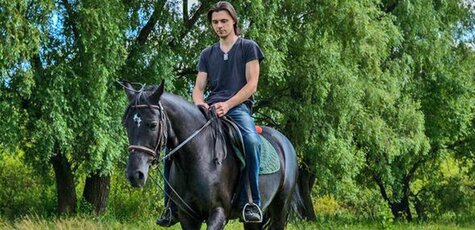 Скидка на прогулки на лошадях в клубе «Кениг»