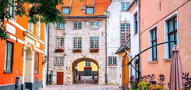 https://cdn1.pokupon.ua/uploaded/new_campaign_pictures/610395/data/main620x292/shutterstock_116802800220190703-24927-1pfoeac20190716-16250-t2ev8k.jpg?1563255471