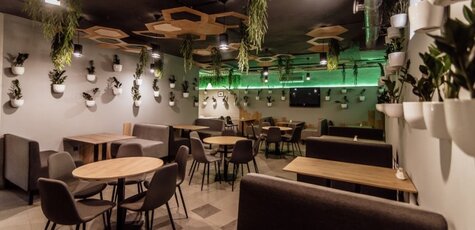 Скидка 40% на меню кухни и фуд-корта SolomoN Cafe
