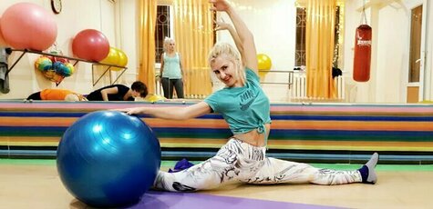 12 занятий тайским боксом в студии «FitnessWell»