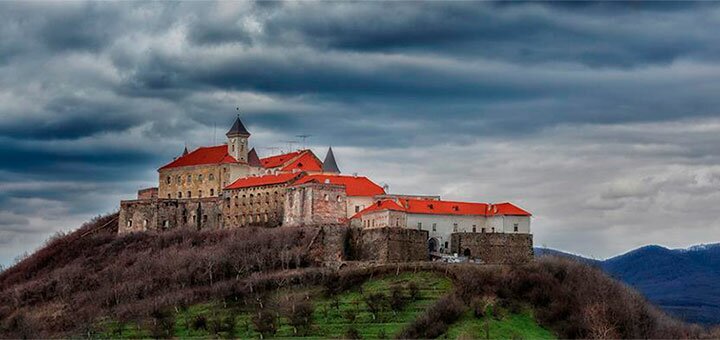 https://cdn1.pokupon.ua/uploaded/new_campaign_pictures/626615/data/main720x340/4.jpg?1568203042