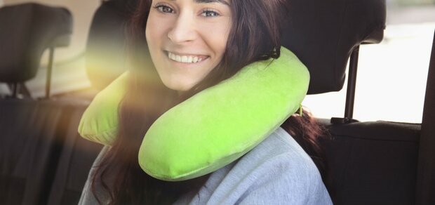 https://cdn1.pokupon.ua/uploaded/new_campaign_pictures/627010/data/main620x292/Best-Memory-Foam-Neck-Pillow-The-Magic-Three-Picks.jpg?1568292857