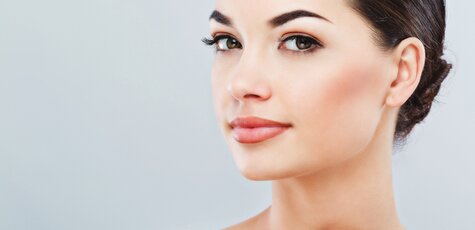 Восковая депиляция «Fly care» подбородка