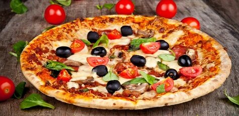 Скидка 50% на всё меню кухни в кафе «Свято»