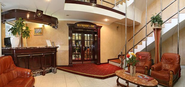 https://cdn1.pokupon.ua/uploaded/new_campaign_pictures/630641/data/main620x292/hotel_eduard_slide320190708-10349-13zf5d420190924-5962-r1g4df.jpg?1569334042