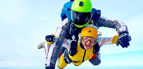 Скидка 21% прыжок с парашютом от компании «DZBoro»