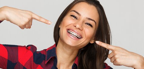 Скидка до 81% на установку брекет-системы
