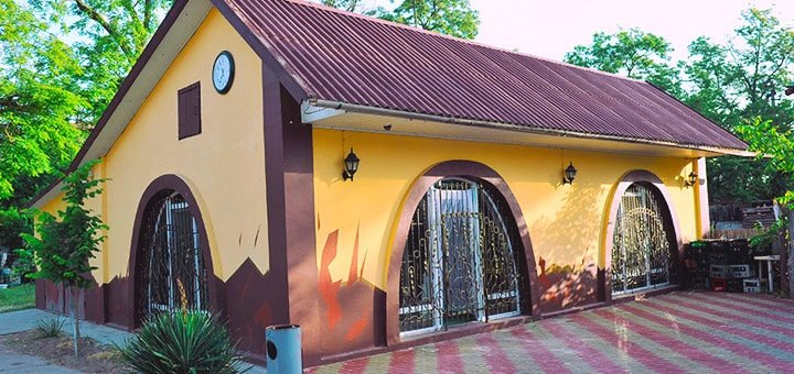 https://cdn1.pokupon.ua/uploaded/new_campaign_pictures/63800/data/main720x340/720x2.jpg?1460990163
