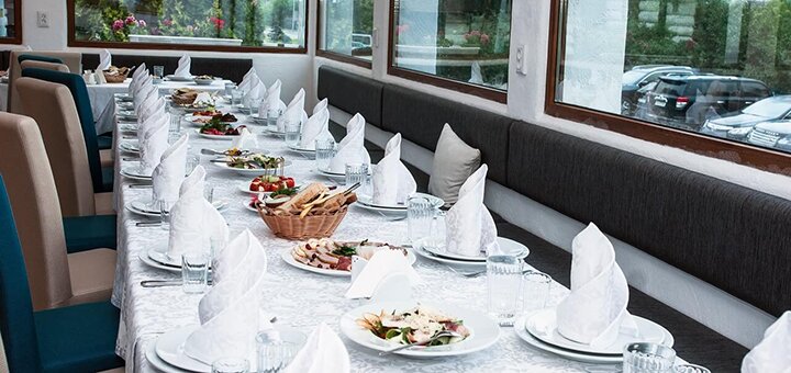 https://cdn1.pokupon.ua/uploaded/new_campaign_pictures/638073/data/main720x340/Sovki_Galereya_14.jpg?1571652866