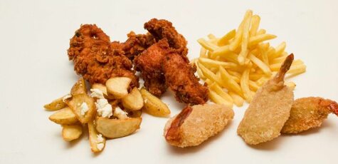 Скидка 50% на меню кухни и напитки от «Hot Snacks»