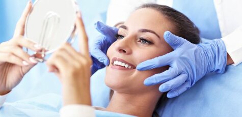 Скидка до 85% на УЗ-чистку зубов в «Dent Beauty»