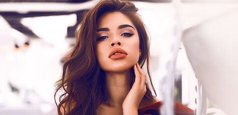 Скидка до 37% на контурную пластику губ