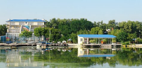 Отдых в сауне в «Золотые Пески» на Днепре