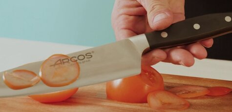 Скидка 15% на испанские кованные ножи «ARCOS»