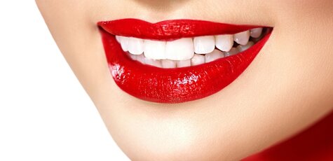 Скидка 40% на косметологическое отбеливание зубов 
