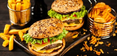 До 2 бургеров в ресторане «Diner»