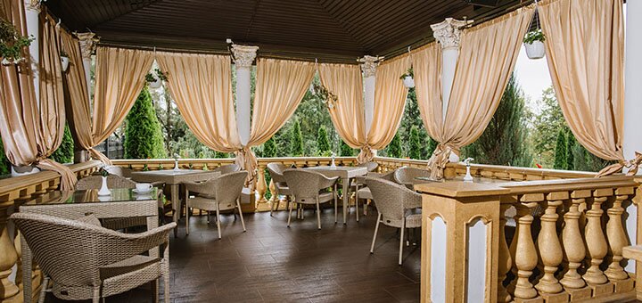 https://cdn1.pokupon.ua/uploaded/new_campaign_pictures/652018/data/main720x340/photo-223.jpg?1575281334