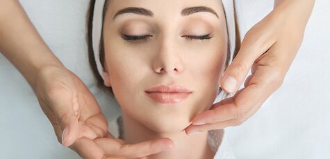 Классический массаж лица в «ML cosmetology»