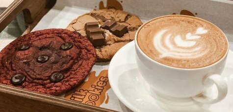 Скидка 50% на напитки и десерты в «Milk&Cookies»