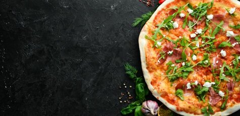 Скидка 50% на меню кухни и напитки в «Jeta Pizza»