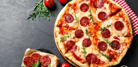 Скидка 50% на пиццу в сети пиццерий «Pizza House»