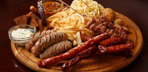 Скидка 50% на все меню кухни в баре «Old Pub»