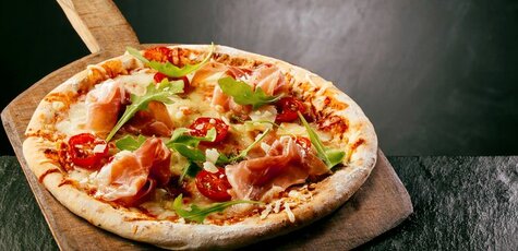 Скидка 50% на меню кухни в кафе «Mama’s Pizza»
