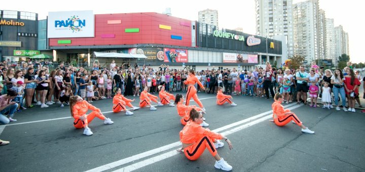 https://cdn1.pokupon.ua/uploaded/new_campaign_pictures/662916/data/main720x340/70088204_1300104316823591_2743921323989270528_o.jpg?1579087958