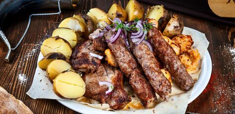 Скидка 50% на меню кухни в «Гурія» на Чичерина